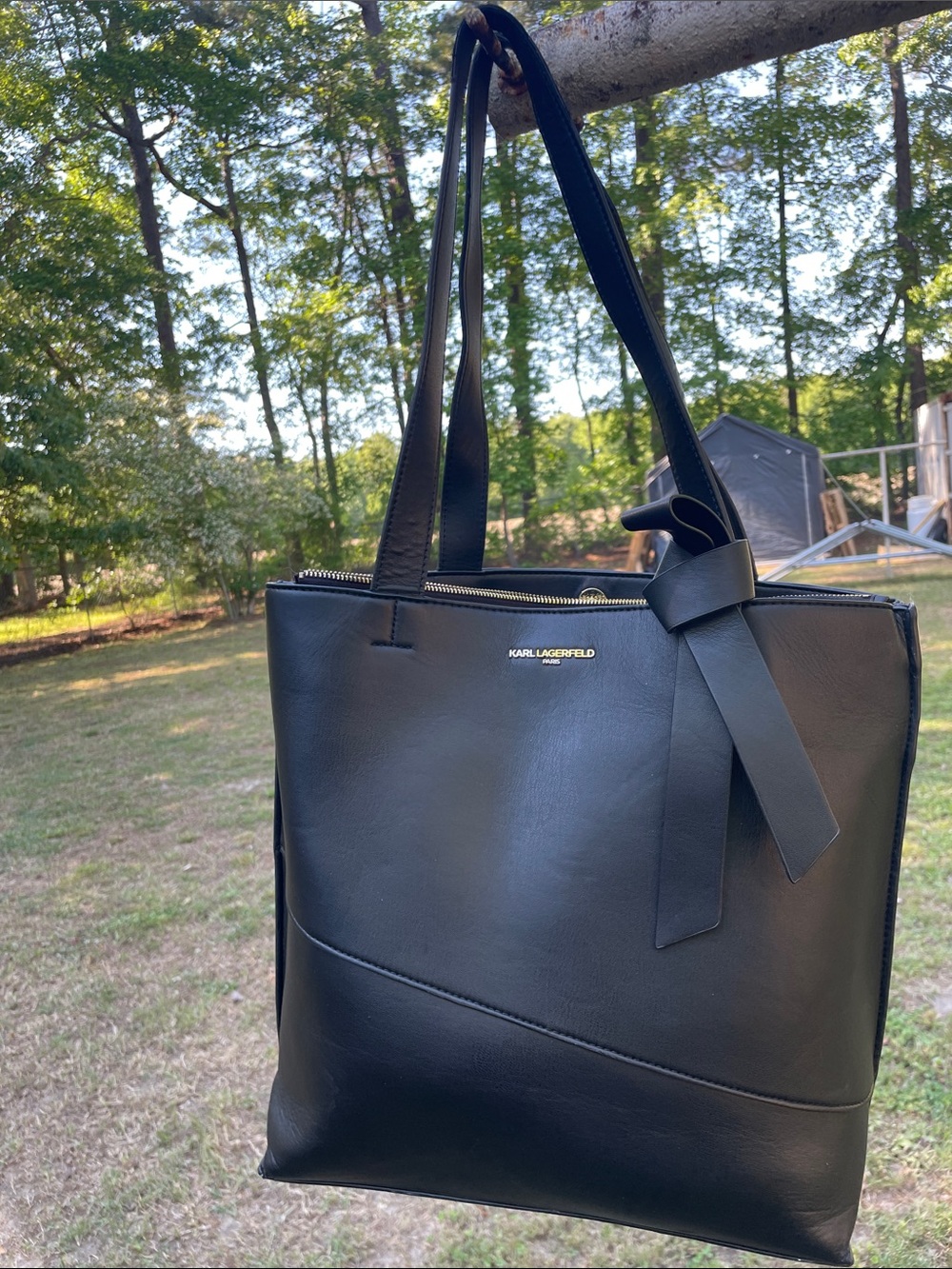 Karl Lagerfeld Paris Chantelle Tote Bag in black with dust bag